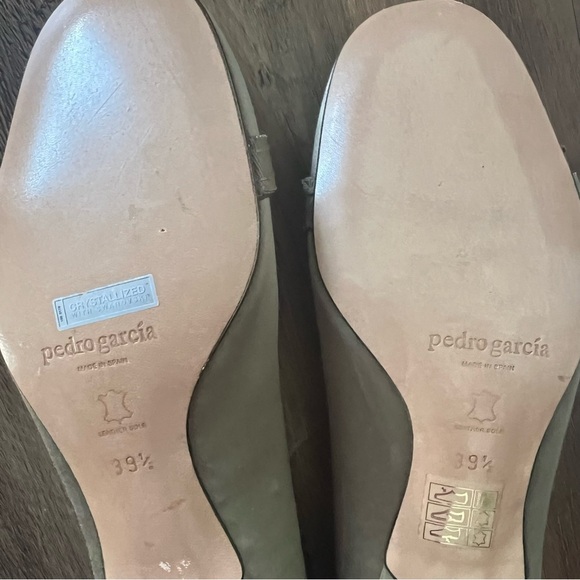 Pedro Garcia Satin & Swarovsky Crystals Heels - Picture 8 of 15